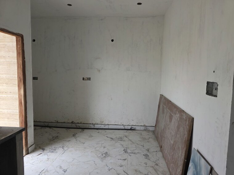 Room, sadaramangala 3 Bedroom 1800 Sq.Ft. Independent House In Sadaramangala Bangalore 10407489