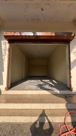  Shop – Exterior View View at Thachanallur - for Rent