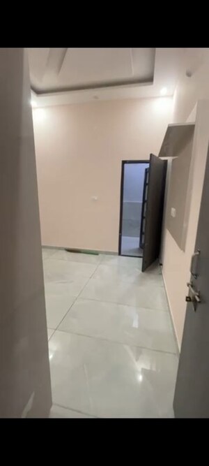 Room in 2 BHK Independent House at Shiva Enclave Zirakpur, Patiala Road – for Sale