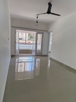 2 BHK Apartment For Rent in Palm Springs Cuffe Parade