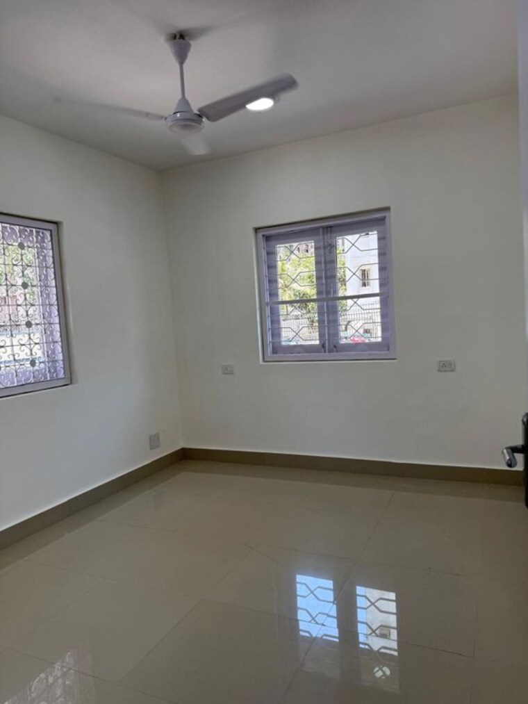 Room, palm-springs-cuffe-parade 2 Bedroom 900 Sq.Ft. Apartment In Cuffe Parade Mumbai 10342150
