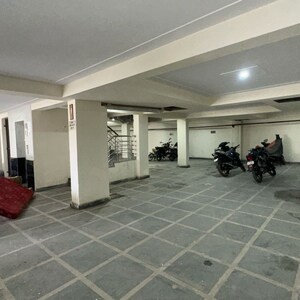 Parking in 3 BHK Apartment at Bindal Enclave, Phi Iv Greater Noida – for Sale