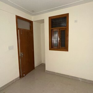 Room in 3 BHK Apartment at Bindal Enclave, Phi Iv Greater Noida – for Sale