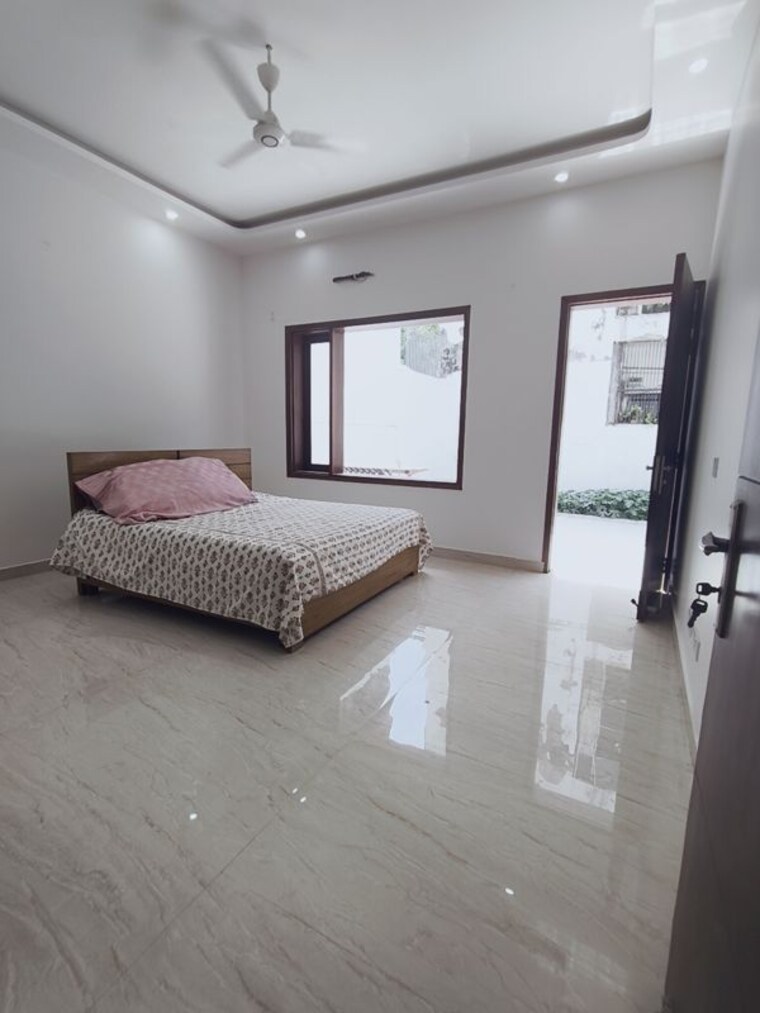Living Room, anupam garden 5 Bedroom 4500 Sq.Ft. Villa In Anupam Garden Delhi 10407557