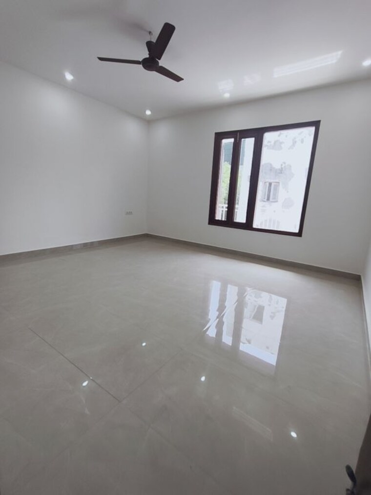 Room, anupam garden 5 Bedroom 4500 Sq.Ft. Villa In Anupam Garden Delhi 10407557
