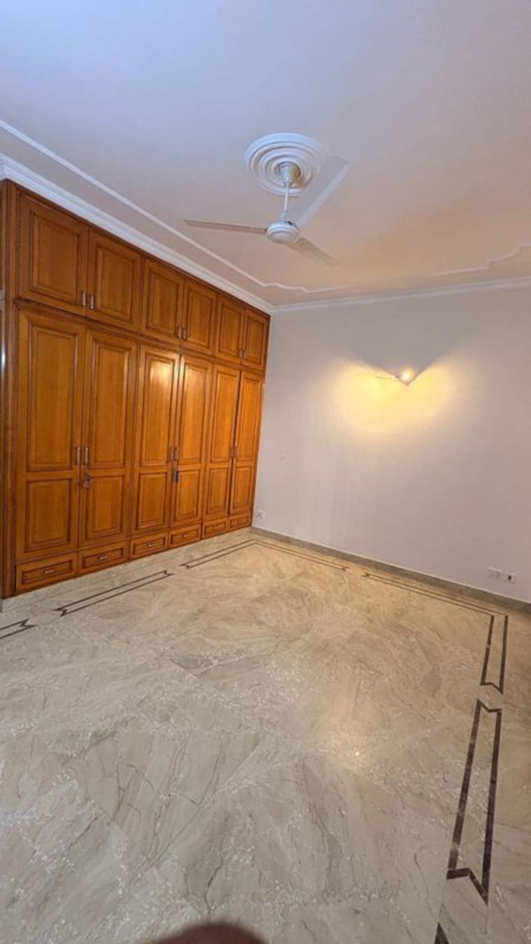 Room, gulmohar park 3 Bedroom 1800 Sq.Ft. Builder Floor In Gulmohar Park Delhi 10407563