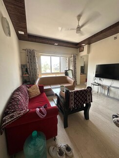 2 BHK Apartment For Rent in Omkar Signet