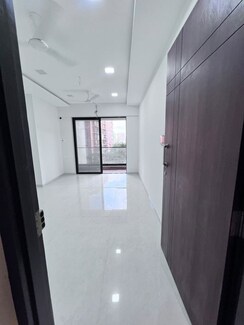 2 BHK Apartment For Sale in Lotus Sky Garden