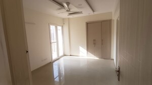 Room in 4 BHK Apartment at Logix Blossom County, Sector 137 – for Rent
