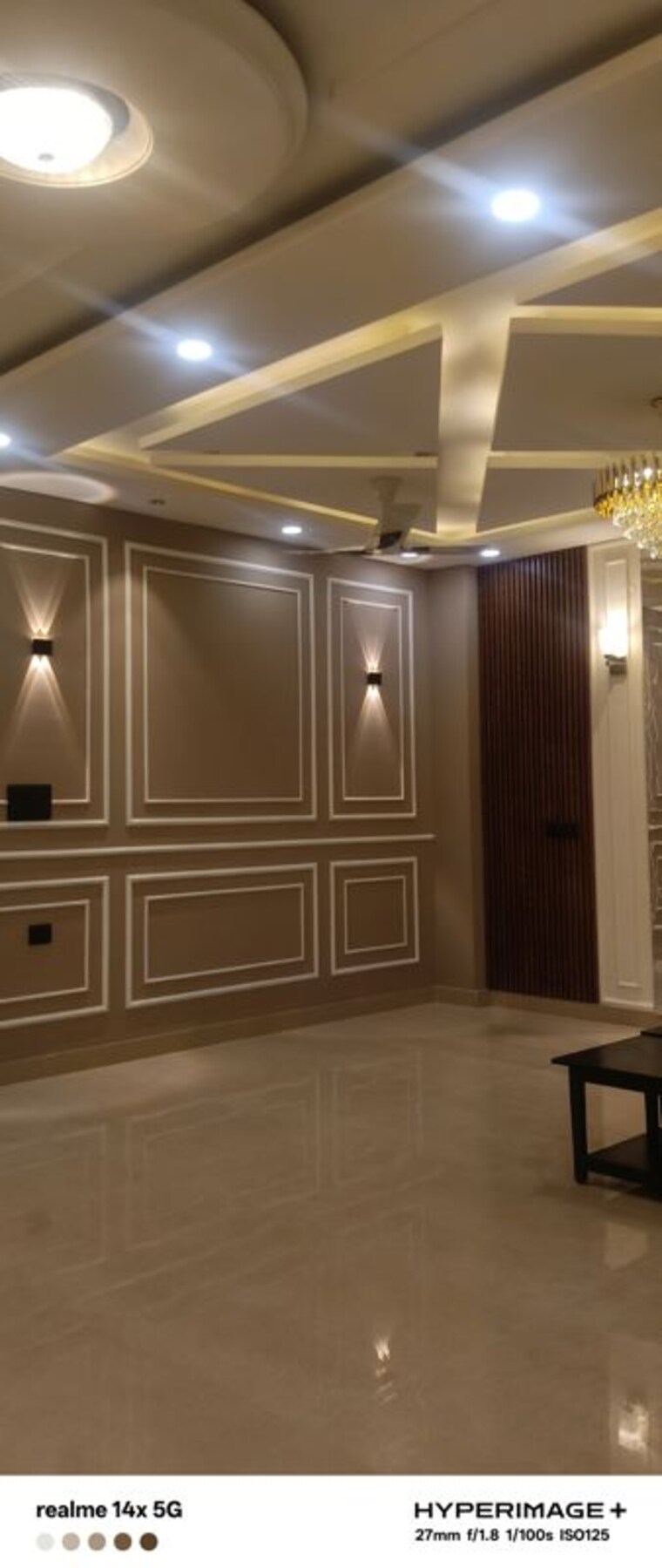 Living Room, sector 85 3 Bedroom 250 Sq.Yd. Builder Floor In Sector 85 Faridabad 10407572