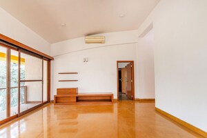 Room in 4 BHK Villa at Total Environment Windmills Of Your Mind, Whitefield – for Rent