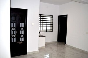 Room in 3 BHK Independent House at Nurani – for Sale