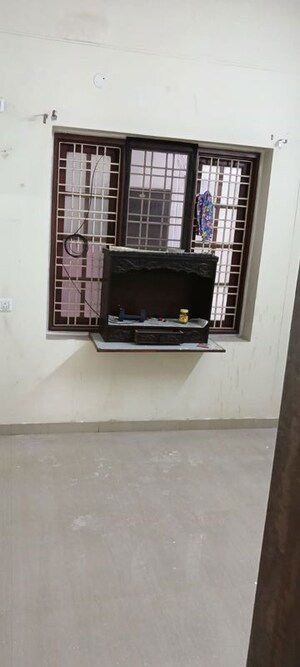 Furnished Amenities in 3 BHK Apartment at Neha Apartment Gachibowli, Gachibowli – for Rent