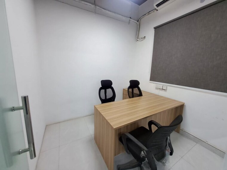 Team Area, sector 63 Commercial Office Space 1000 Sq.Ft. In Sector 63 Noida 10407674