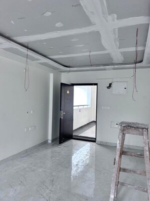 Room in 3 BHK Apartment at Merlion Galaxia, Bachupally – for Rent