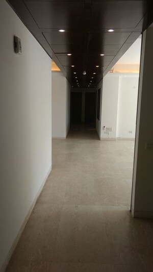 Building Lobby in 4 BHK Apartment at SS Hibiscus, Sector 50 – for Rent