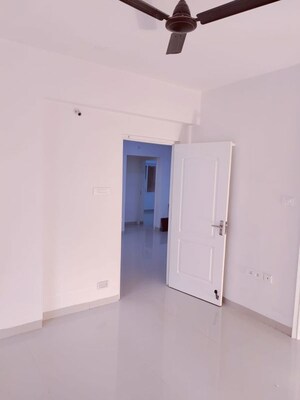 Room in 3 BHK Apartment at Aditya Imperial Heights, Hafeezpet – for Rent