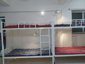 Bedroom in 2 BHK Apartment at Utkarsh Apartments Pune, Sadashiv Peth – for Sale