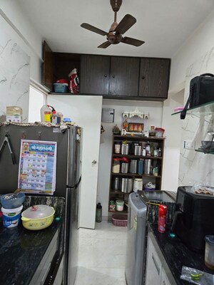 Team Area in 1 BHK Apartment at Rohan Takshila, Andheri East – for Rent