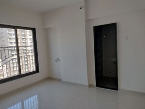 Room in 1 BHK Apartment at Harshal Devchhaya, Dahisar East – for Rent