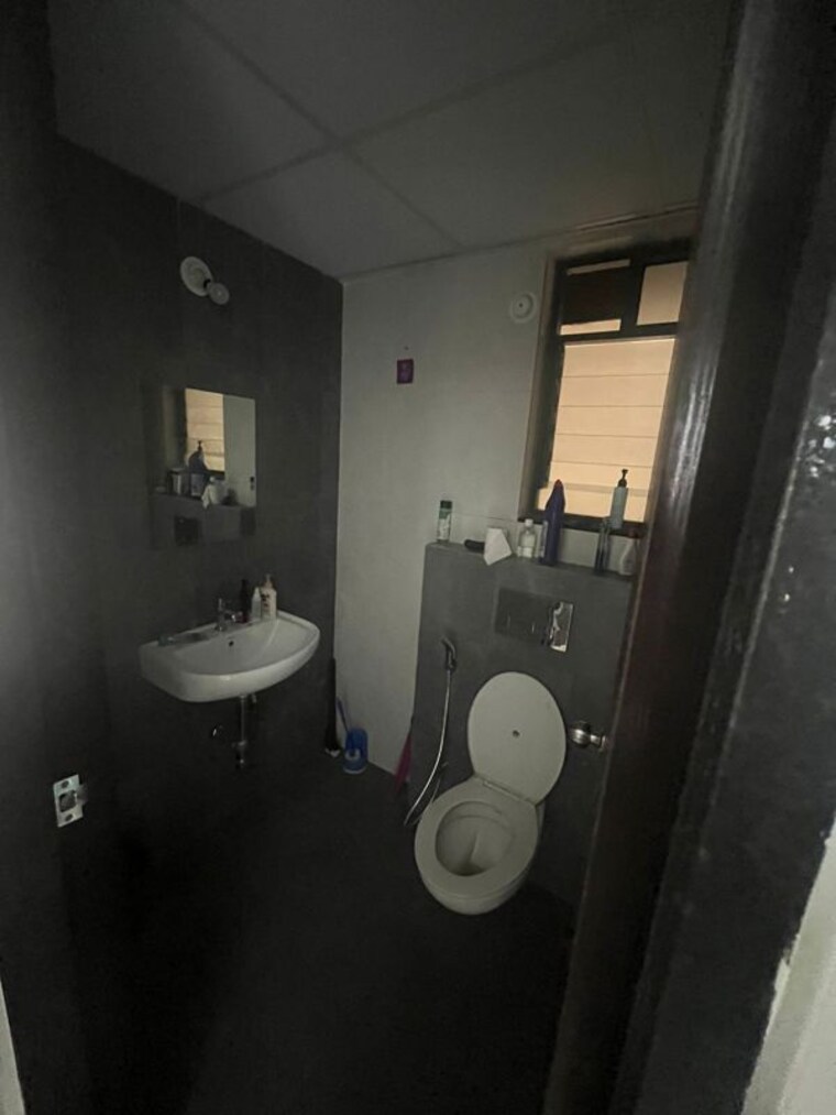 Bathroom, shapoorji-pallonji-joyville-hinjewadi 2 Bedroom 720 Sq.Ft. Apartment In Hinjewadi Pune 10407842