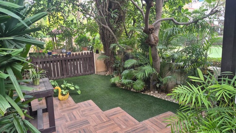 Garden, vipul-tatvam-villas 4 Bedroom 4000 Sq.Ft. Villa In Sector 48 Gurgaon 10325257