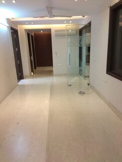 4 BHK + Pooja Room,Servant Room Builder Floor For Rent in Safdarjung Development Area