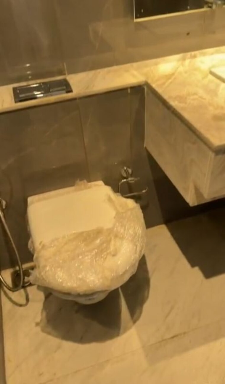 Attached Bathroom, m3m-my-den Studio 470 Sq.Ft. Apartment In Sector 67 Gurgaon 10276068