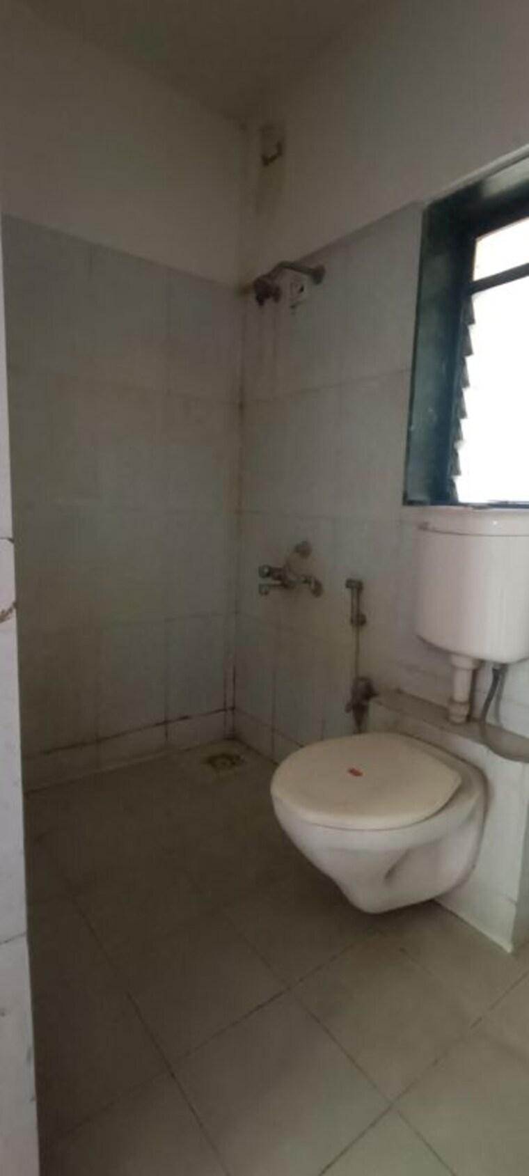Bathroom, ace-enclave 1 Bedroom 300 Sq.Ft. Apartment In Ghodbunder Road Thane 10407909