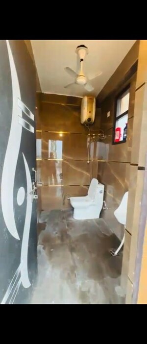 Bathroom in 1 RK Independent House at Arjan Garh – for Rent