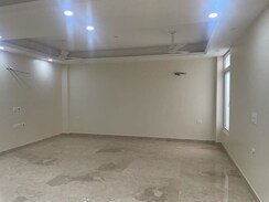 3 BHK + Pooja Room,Servant Room,Study Room,Extra Room,Basement,Store Room Builder Floor For Rent in DLF Cyber City