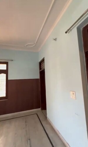 Room in 2 BHK Independent House at Sector 9 – for Rent