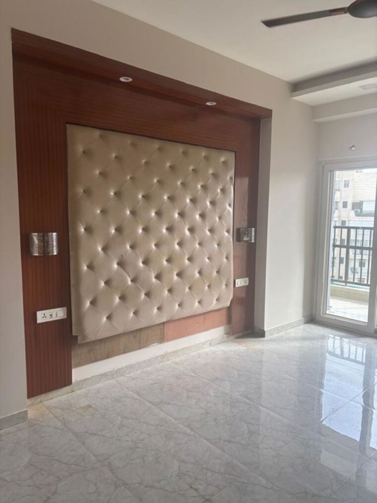 Room, gulshan-gc-grand 3 Bedroom 1675 Sq.Ft. Apartment In Vaibhav Khand Ghaziabad 10407978