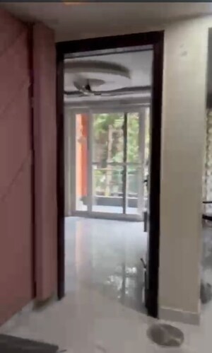 Building Lobby in 3 BHK Builder Floor at Sector 7 – for Rent