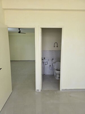Room in 2 BHK Apartment at Pyramid Midtown, Sector 59 – for Sale