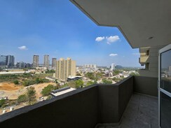 2 BHK Apartment For Sale in Pyramid Midtown
