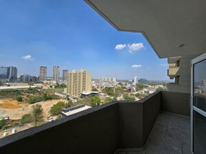 2 BHK Apartment For Sale in Pyramid Midtown, Sector 59