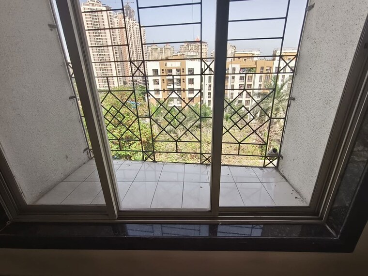 Balcony, sanghvi-hills 2 Bedroom 650 Sq.Ft. Apartment In Ghodbunder Road Thane 10407989