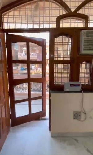 Room in 2 BHK Independent House at Sector 9 – for Rent