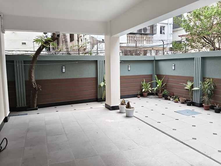  Parking, new alipore 3 Bedroom 1298 Sq.Ft. Builder Floor In New Alipore Kolkata 10407981