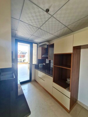 Room in 3 BHK Apartment at KharaR-Kurali Highway – for Sale