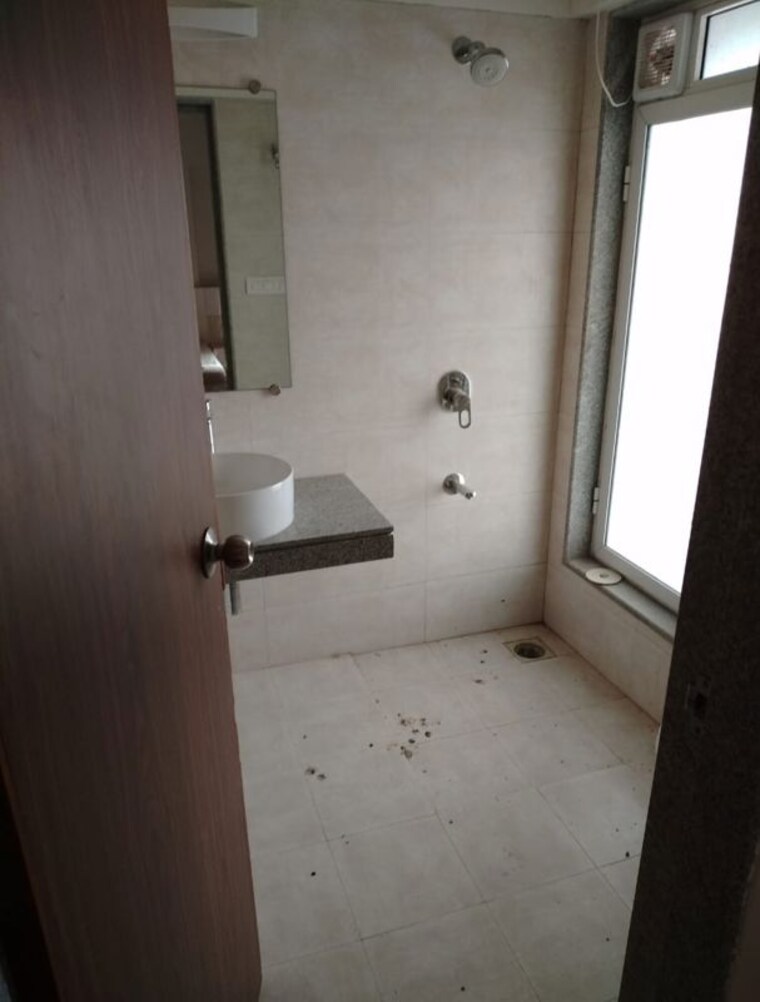 Bathroom, bharat-optimus 2.5 Bedroom 800 Sq.Ft. Apartment In Malad West Mumbai 10408016