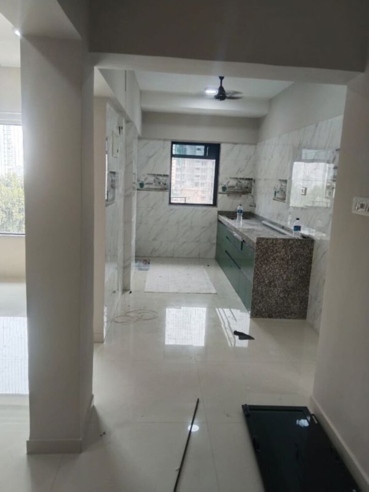Bathroom, dadar west 2 Bedroom 700 Sq.Ft. Apartment In Dadar West Mumbai 10404702