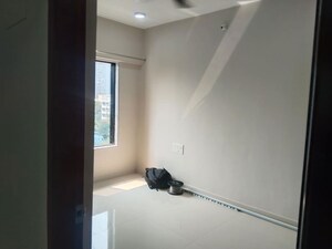 Room in 2 BHK Apartment at Dadar West – for Rent