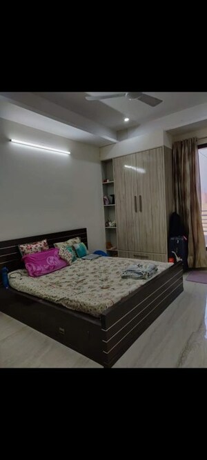 Bedroom in 3 BHK Builder Floor at Sector 23a – for Rent
