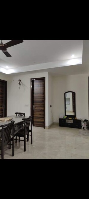 Building Lobby in 3 BHK Builder Floor at Sector 23a – for Rent