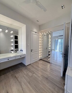 4 BHK Apartment For Rent in Windsor Grande Residences, Andheri West