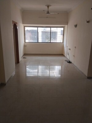 Room in 2 BHK Apartment at Agar Bazar – for Rent