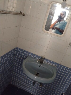 Bathroom in 2 BHK Apartment at Agar Bazar – for Rent