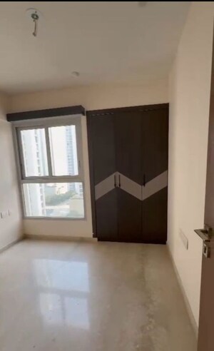 Room in 2 BHK Apartment at Hubtown Greenwoods D Wing, Vartak Nagar – for Rent